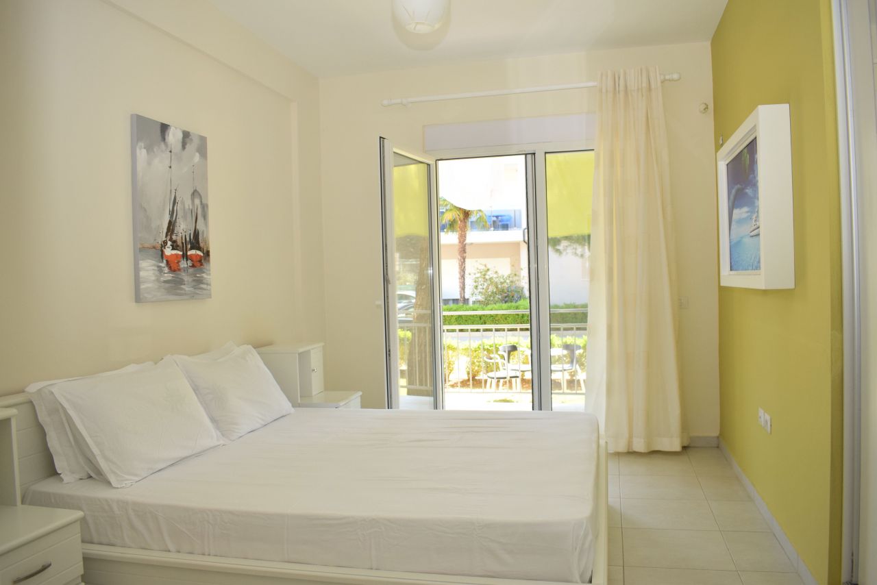 Vacation House With Garden For Rent Durres