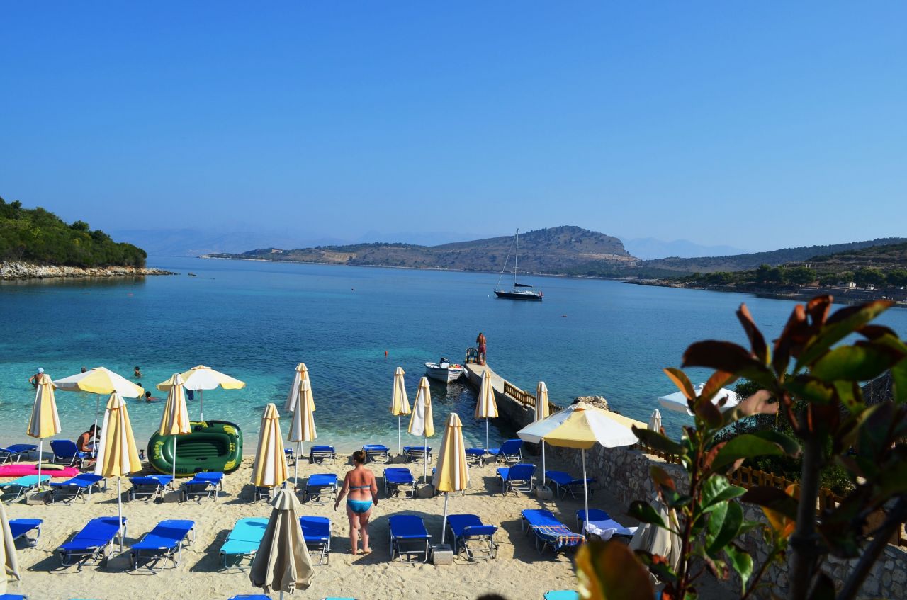 HOLIDAY STUDIO APARTMENT FOR RENT IN KSAMIL, ALBANIA