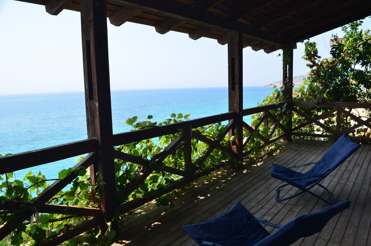 Stone House in sale, Qeparo