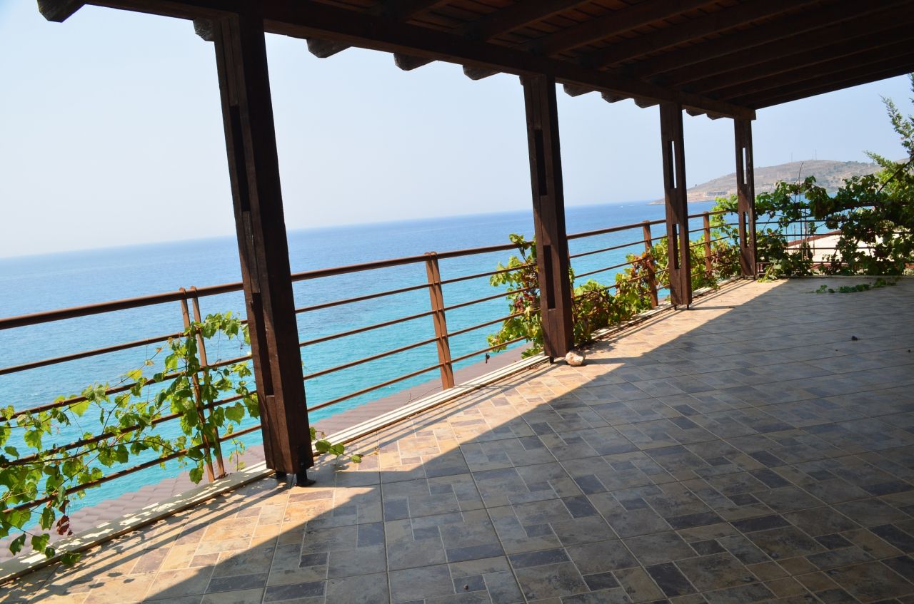 Stone House in sale, Qeparo