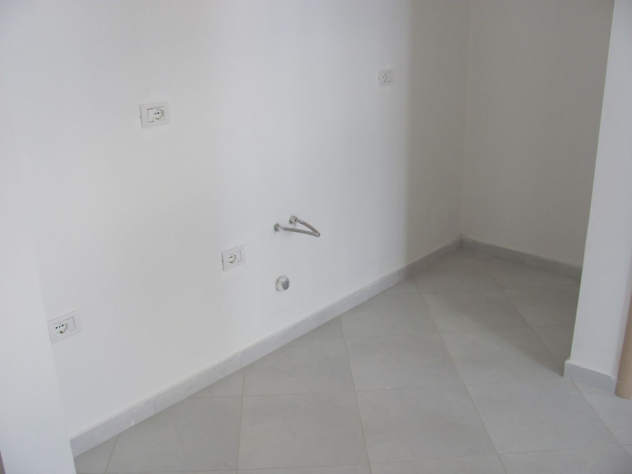 Buy Albania Property in Vlore. Apartments for Sale in Vlora