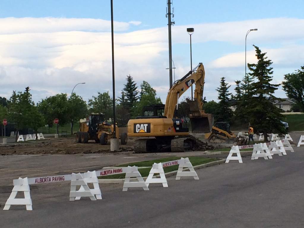 Alberta Paving Ltd. Asphalt Paving Contractor