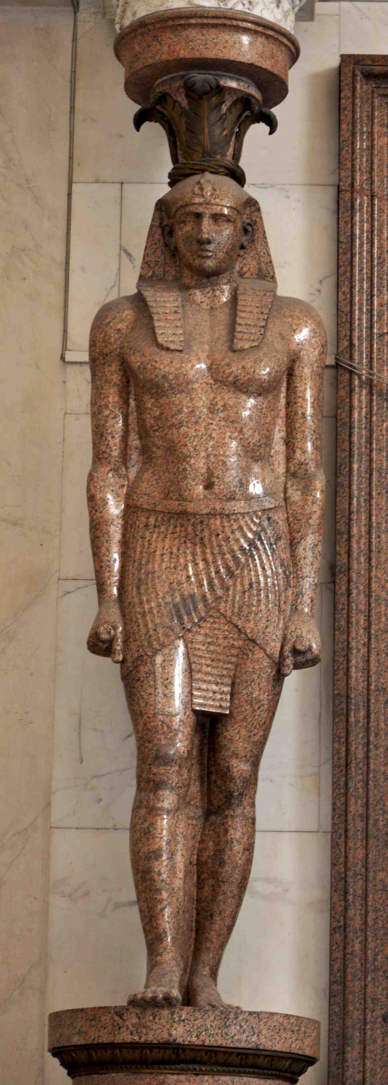 A Comparison of the Royal Standard of UR and the Greek Statue of the