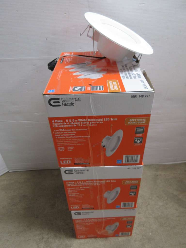 Albrecht Auctions (12) LED Can Light Replacement Fixtures, Include