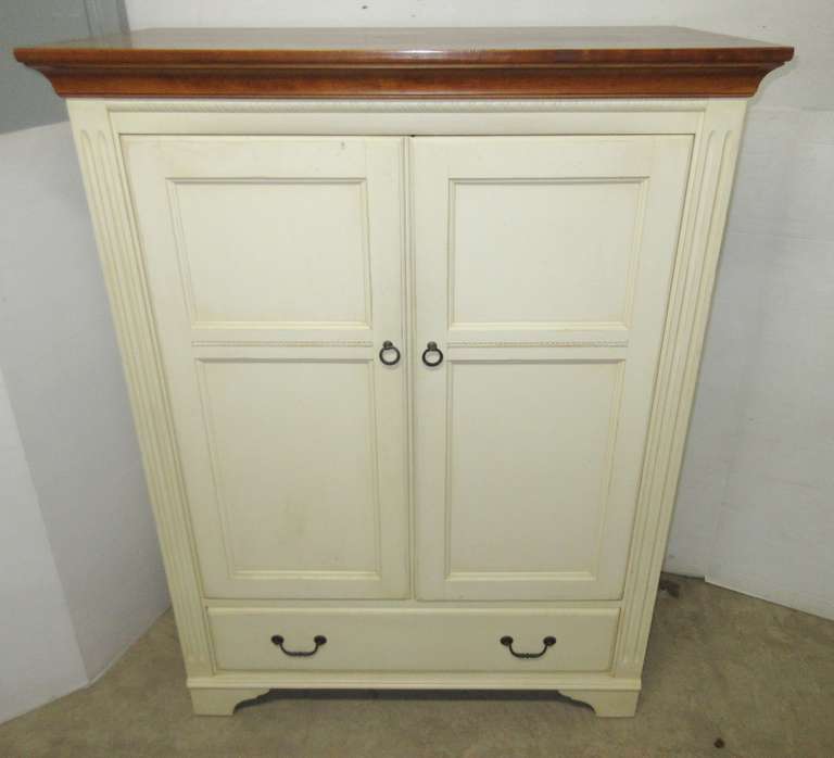 Albrecht Auctions Ethan Allen Armoire