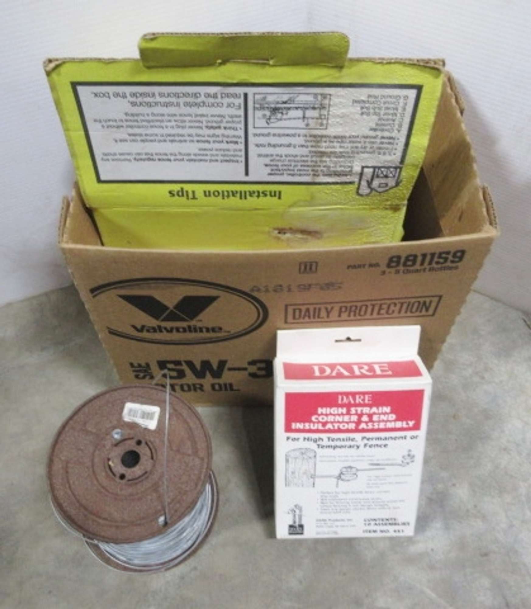 Albrecht Auctions Electric Fence Equipment, Includes 1/2Mile of