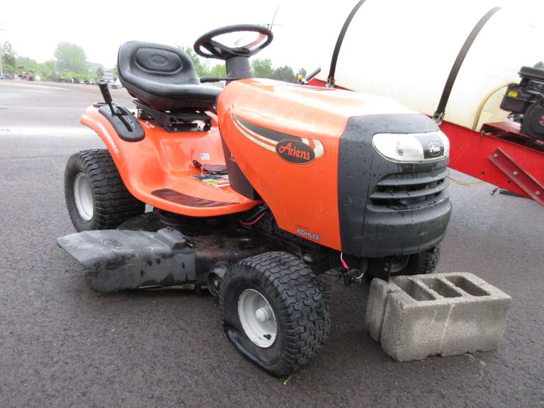 Albrecht Auctions Ariens 19 HP Hydrostatic Riding Mower with 42" Deck