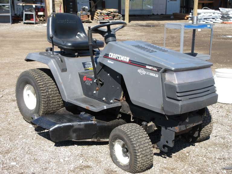 Albrecht Auctions Craftsman Die Hard II Lawn Mower with a 19 HP Twin