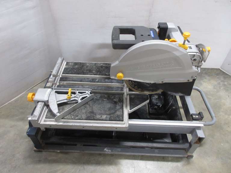 Albrecht Auctions Chicago Electric 10" Tile Brick Saw