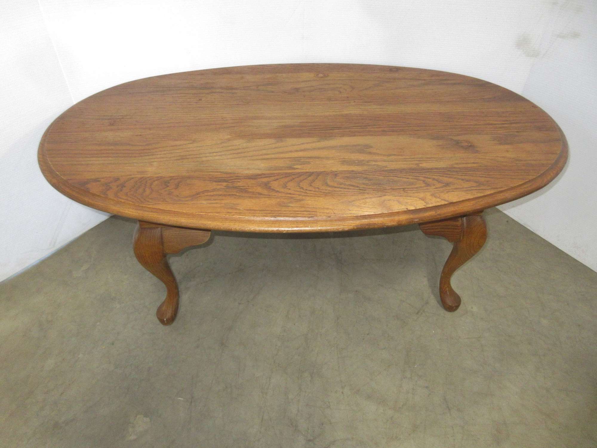 Albrecht Auctions Heavy Wood Oval Coffee Table