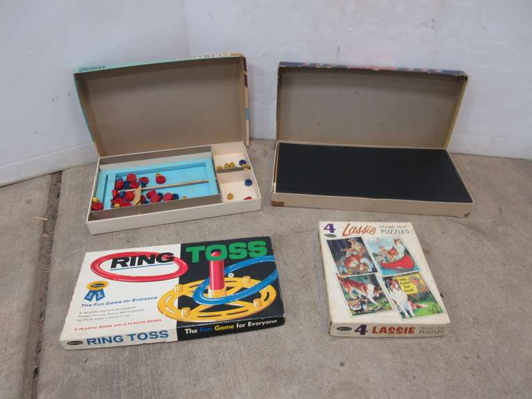 Albrecht Auctions (4) Board Games, Include Finance & Fortunes, Ring