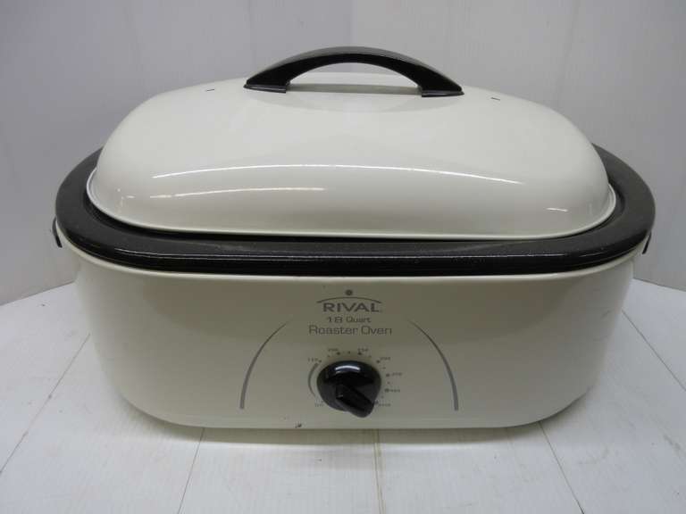 Albrecht Auctions Rival 18Quart Roaster Oven