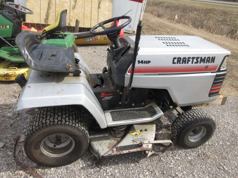 Albrecht Auctions Craftsman Lawn Tractor, 14 HP