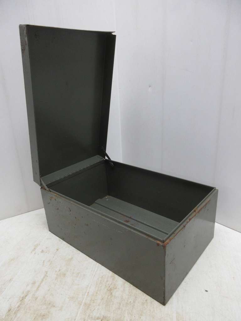 Albrecht Auctions Old Metal Box with Hinged Lid
