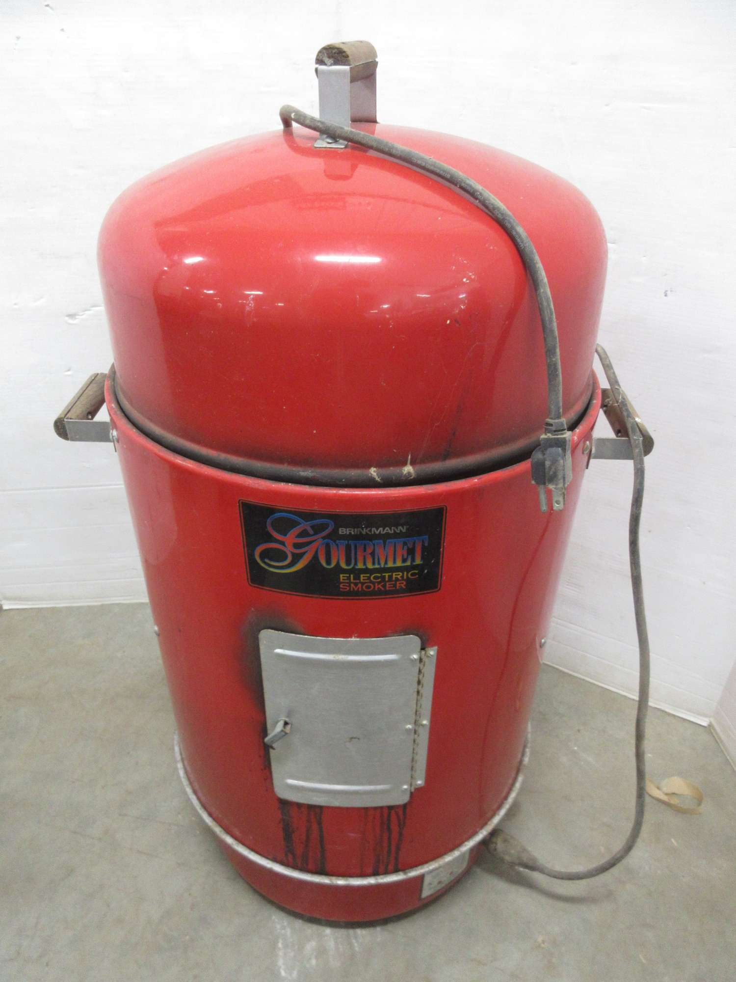 Albrecht Auctions Brinkmann Gourmet Electric Smoker