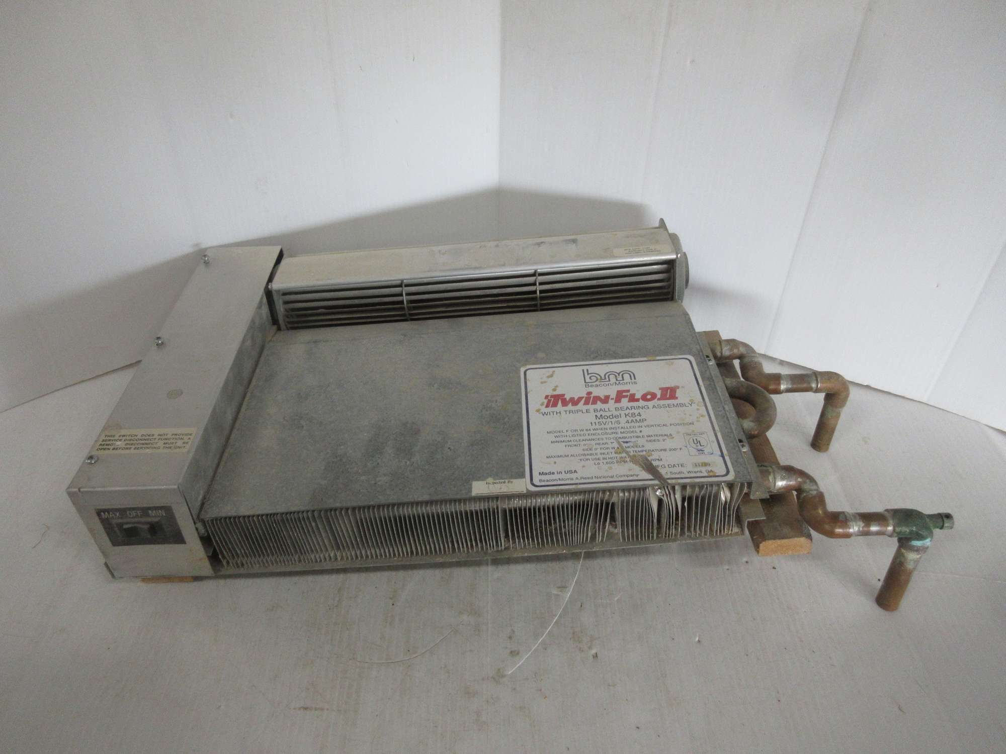 Albrecht Auctions Twin Flo Hydronic Baseboard Heater, Hot Water Heat