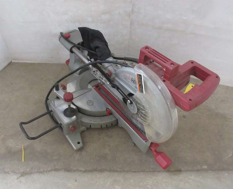 Albrecht Auctions Chicago Electric Power Tools Compound 10" Mitre Saw