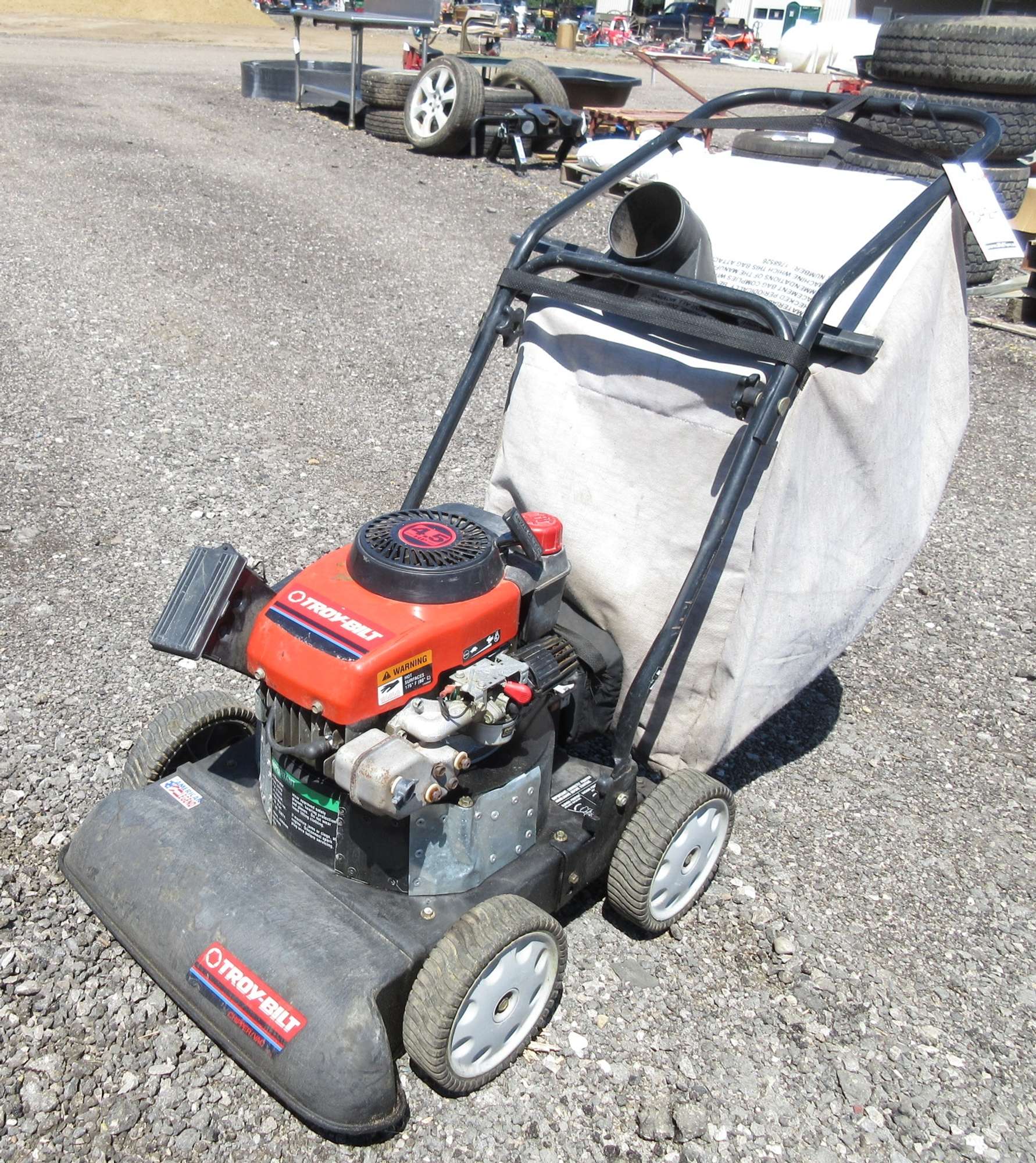 Albrecht Auctions TroyBilt Leaf Vacuum