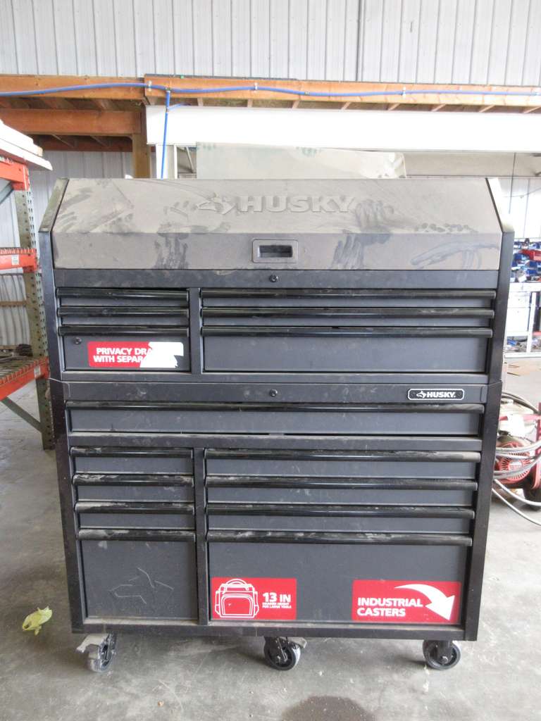 Albrecht Auctions Husky HeavyDuty 52" Fifteen Drawer Combination