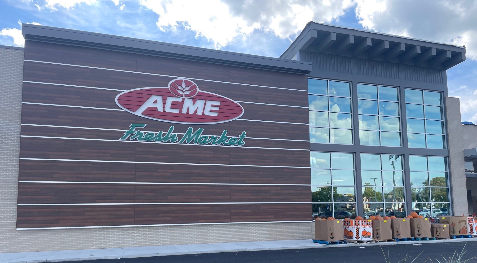 Grand ReOpening Hudson Acme Fresh Market Albrecht Incorporated