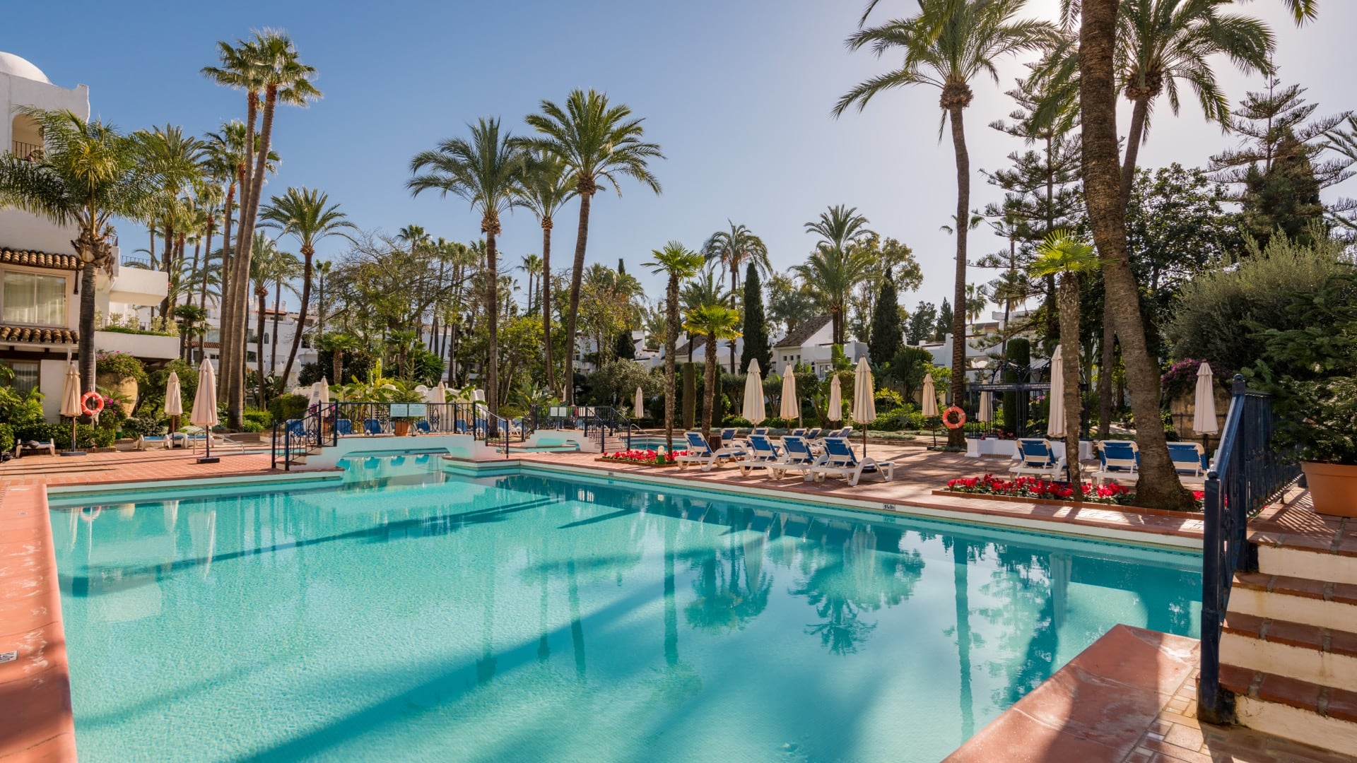 La Alcazaba Puerto Banus