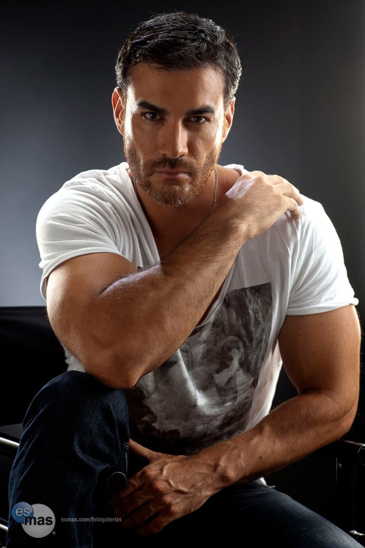 David Zepeda Alchetron, The Free Social Encyclopedia