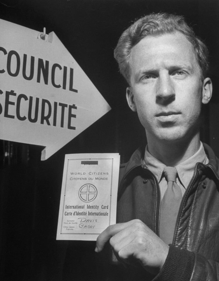 Garry Davis Alchetron, The Free Social Encyclopedia