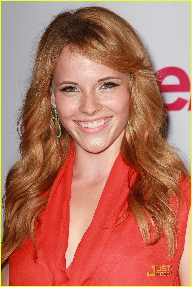 Katie Leclerc Alchetron, The Free Social Encyclopedia(01)