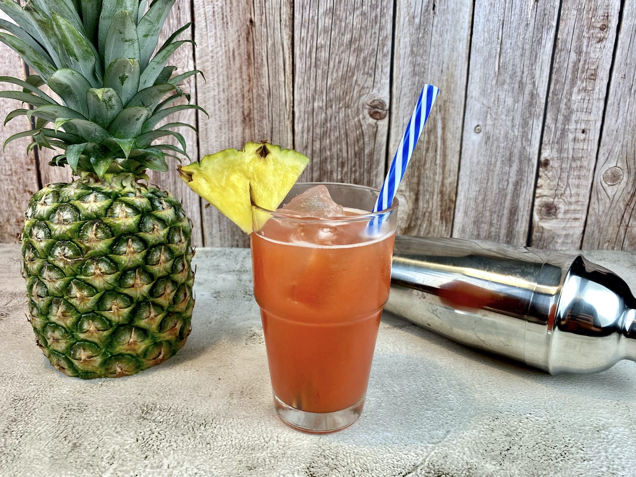 Bora Bora Cocktail — Nonalcoholic and fruity drink