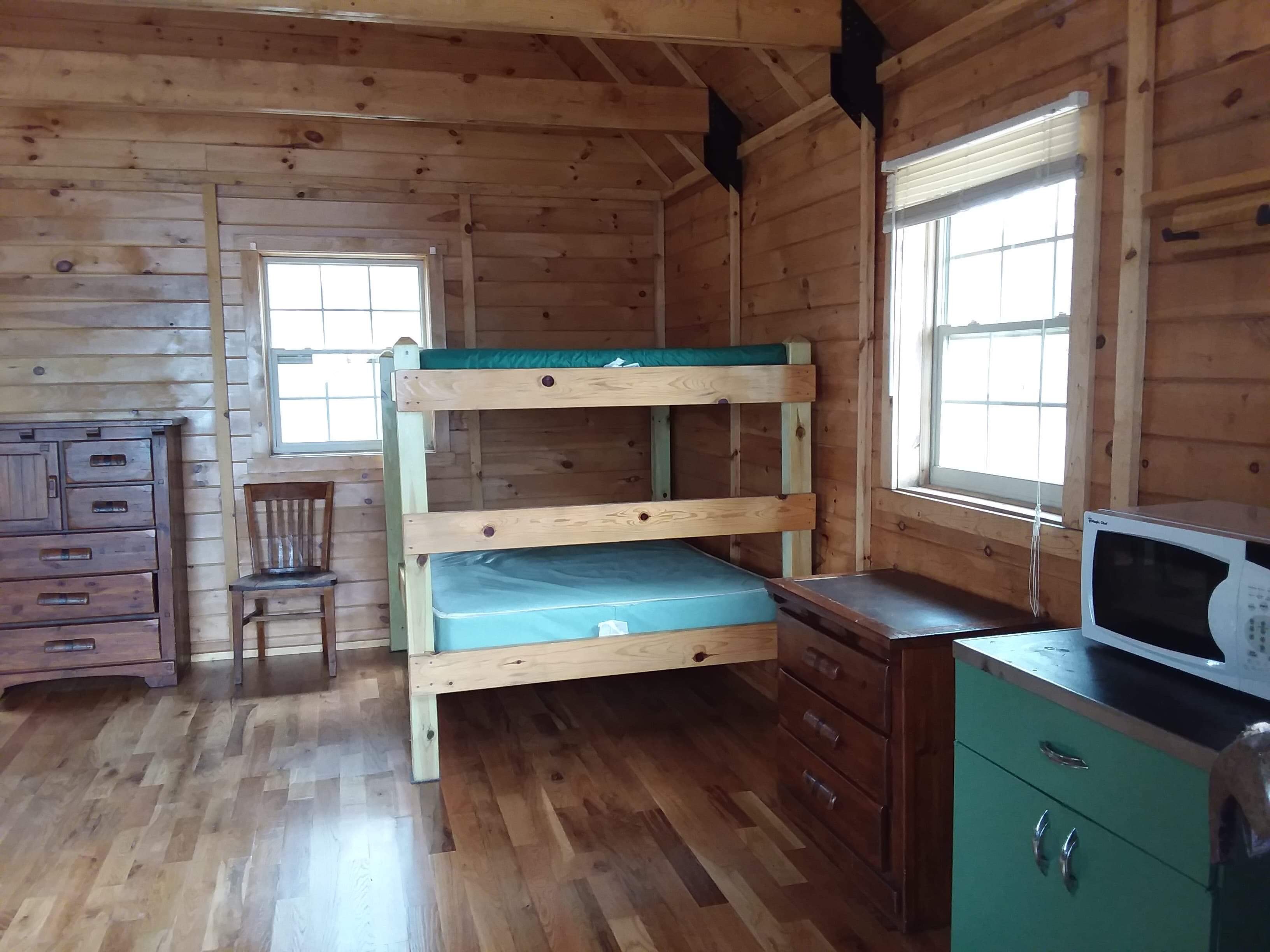 Cabin 10 Alcona Park