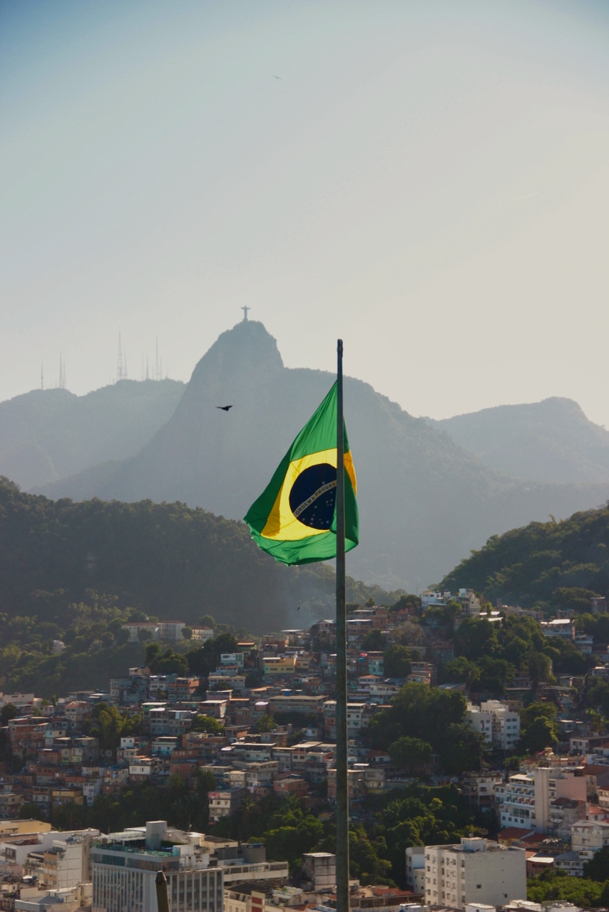 vista do forte duque de caxias, leme, para o corcovado, cristo redentor e o morro da babilonia 