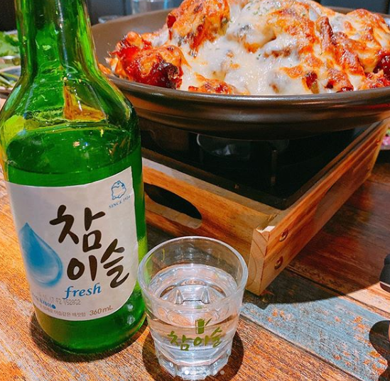 お酒好き必見！韓国で人気のお酒6種類のアルコール度数や特徴をご紹介します！ ALEUM TOWN