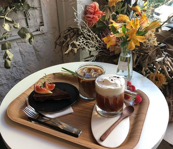 韓国ソウルで人気のおしゃれすぎるフラワーカフェ6選をご紹介！ ALEUM TOWN