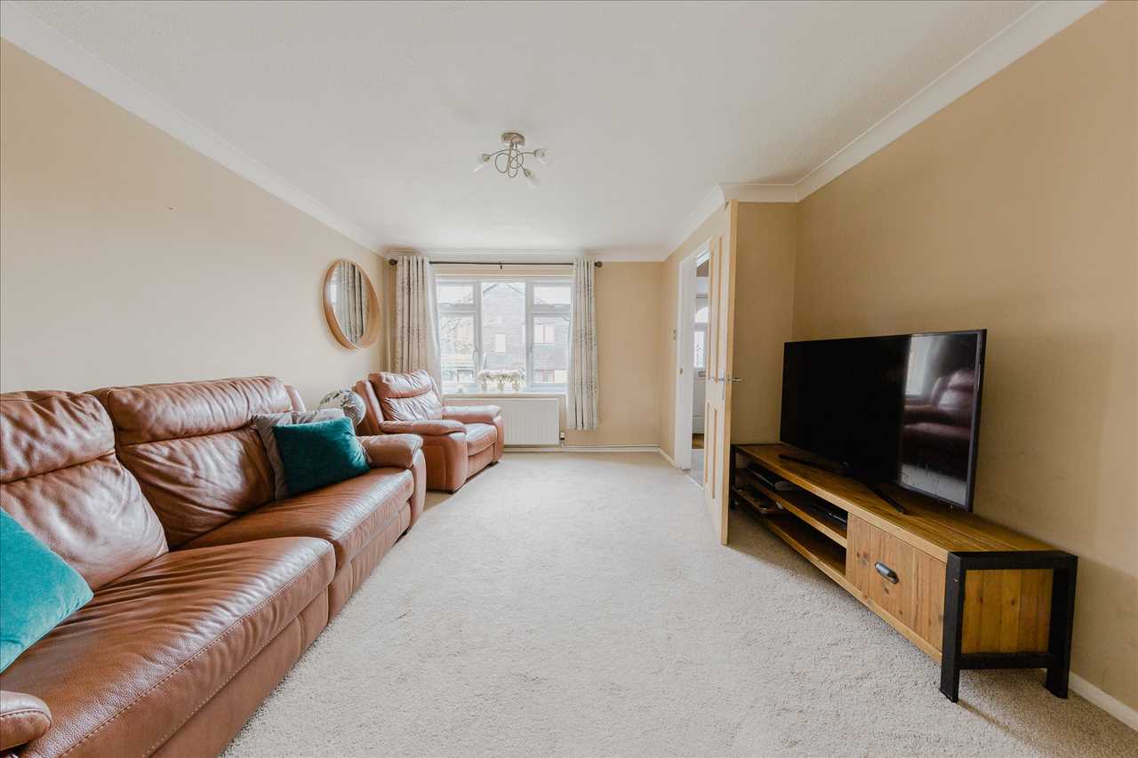 Lagonda Close, Newport Pagnell Alexander Lawrence