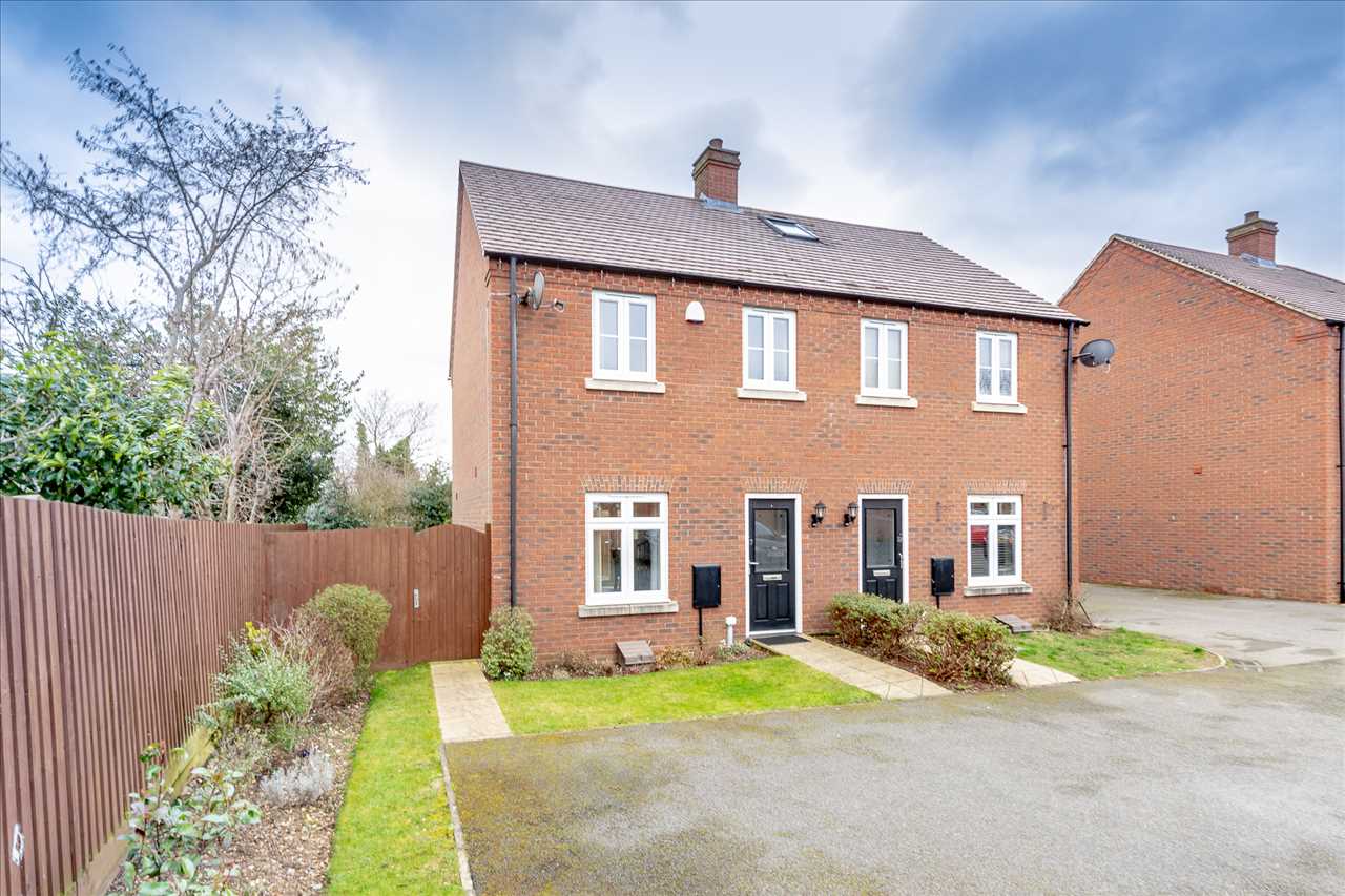 Pearmain Close, Newport Pagnell Alexander Lawrence