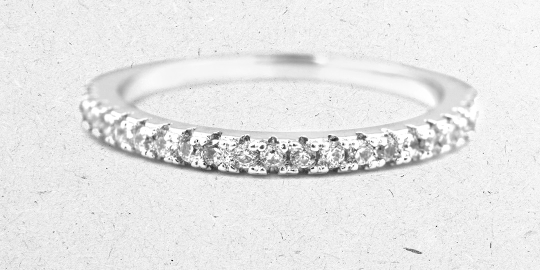 Narita Eternity Ring (2 DaysRental) oleh Jewelry Rental by Maharaja