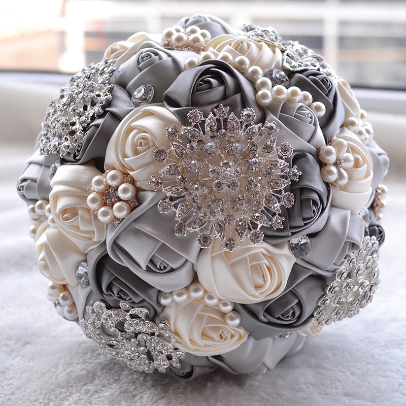 Wedding Holding Pearl Diamond Flowers Bridal Bouquet Accessories Bridesmaid Rhinestone Party