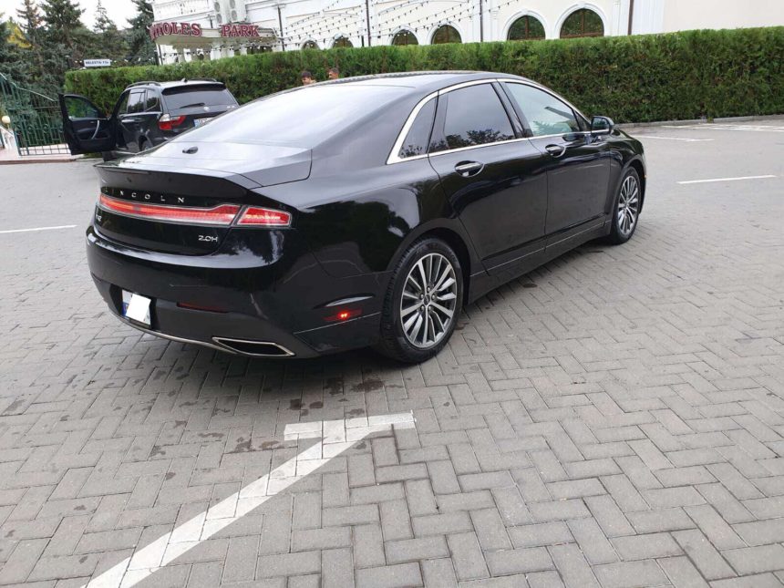 Lincoln MKZ Alex Rent Car