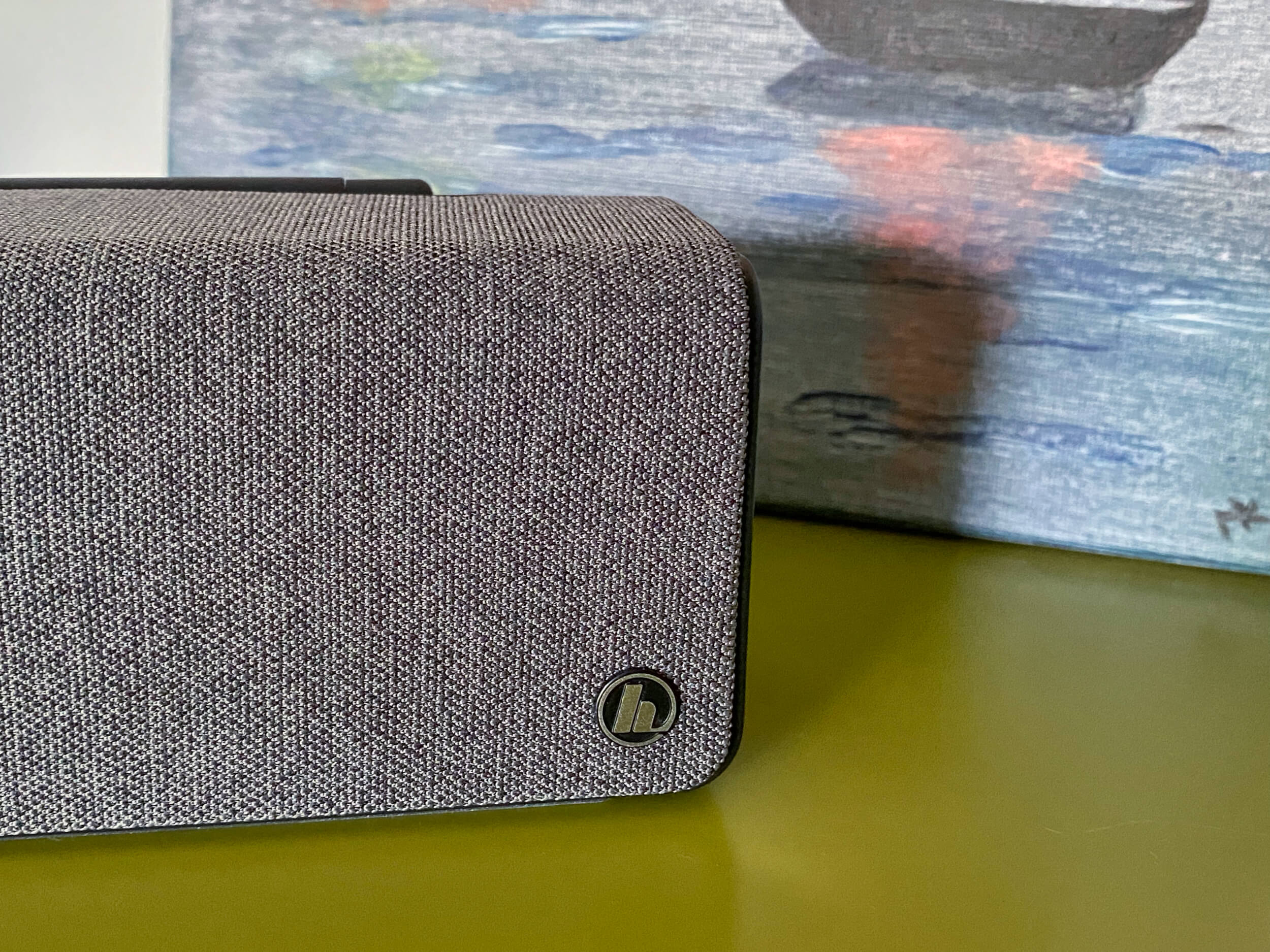 Hama DR200BT: małe radio dla miłośników dobrego designu