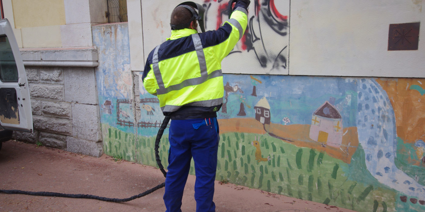 How to Clean Graffiti Alfresco Exterior Cleaning