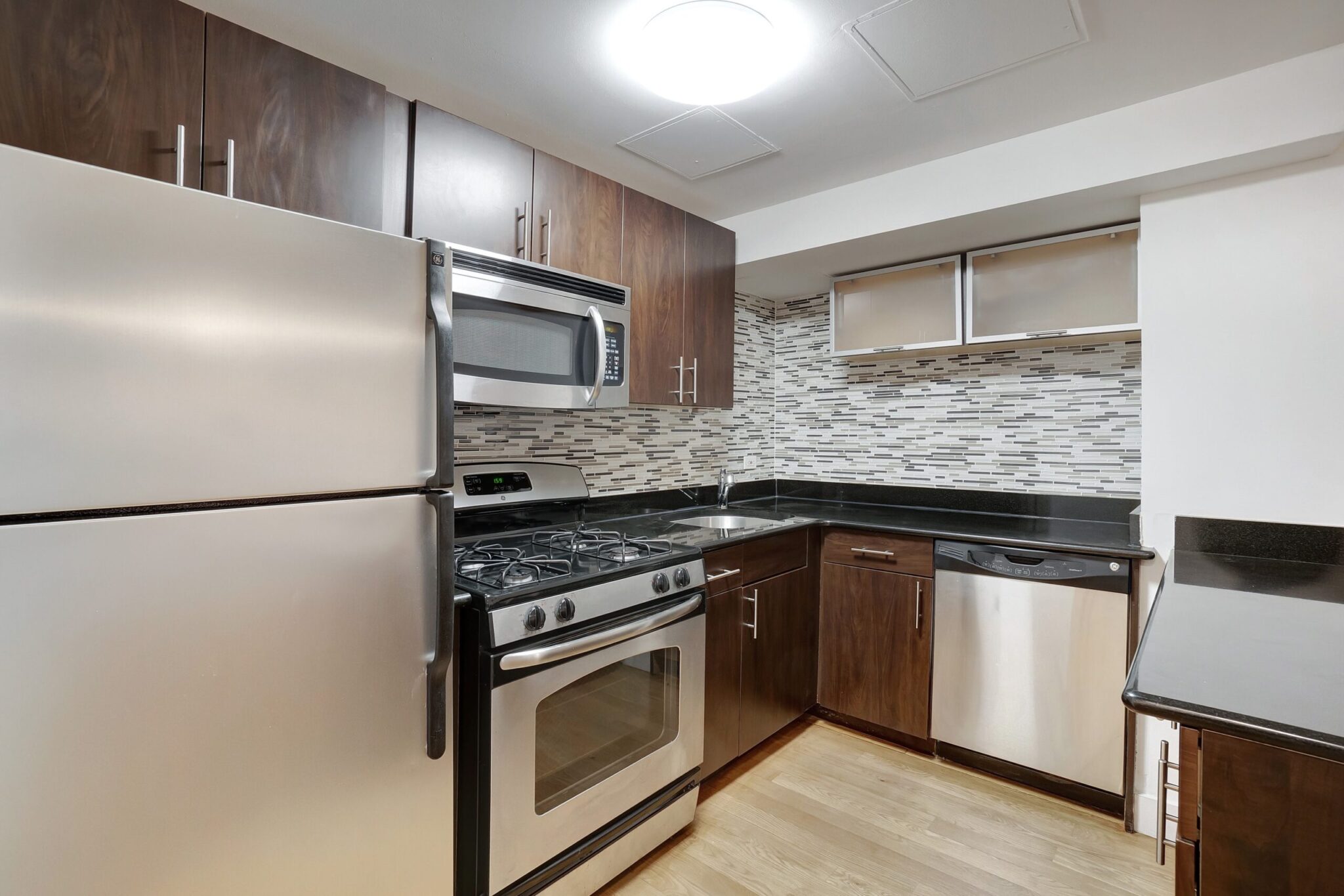 Over 3500 NoFee Apartment Rentals in NYC Algin