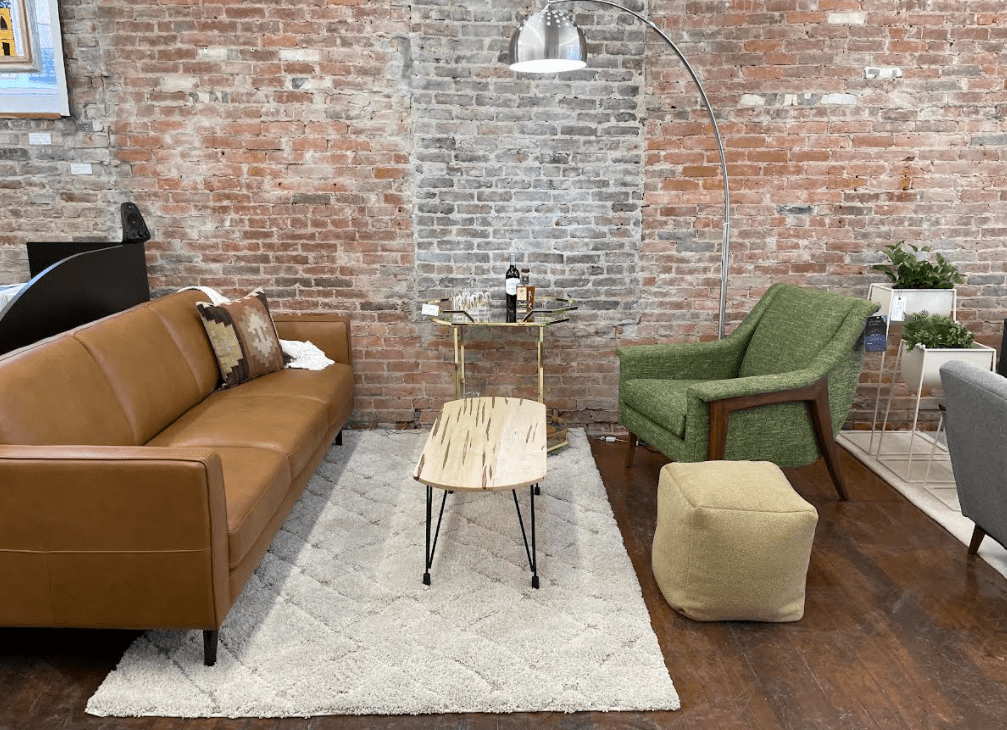 Showroom Algin Retro