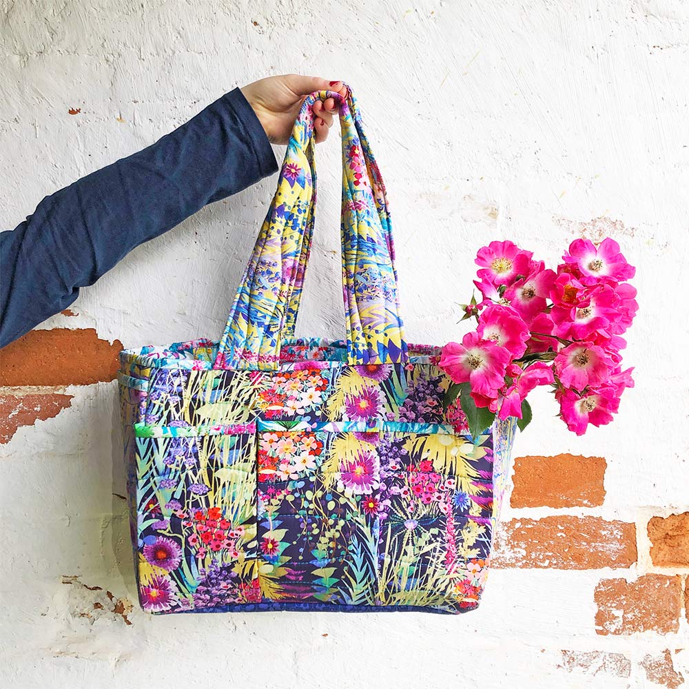 Beautiful Liberty Sewing Bag Alice Caroline Liberty fabric