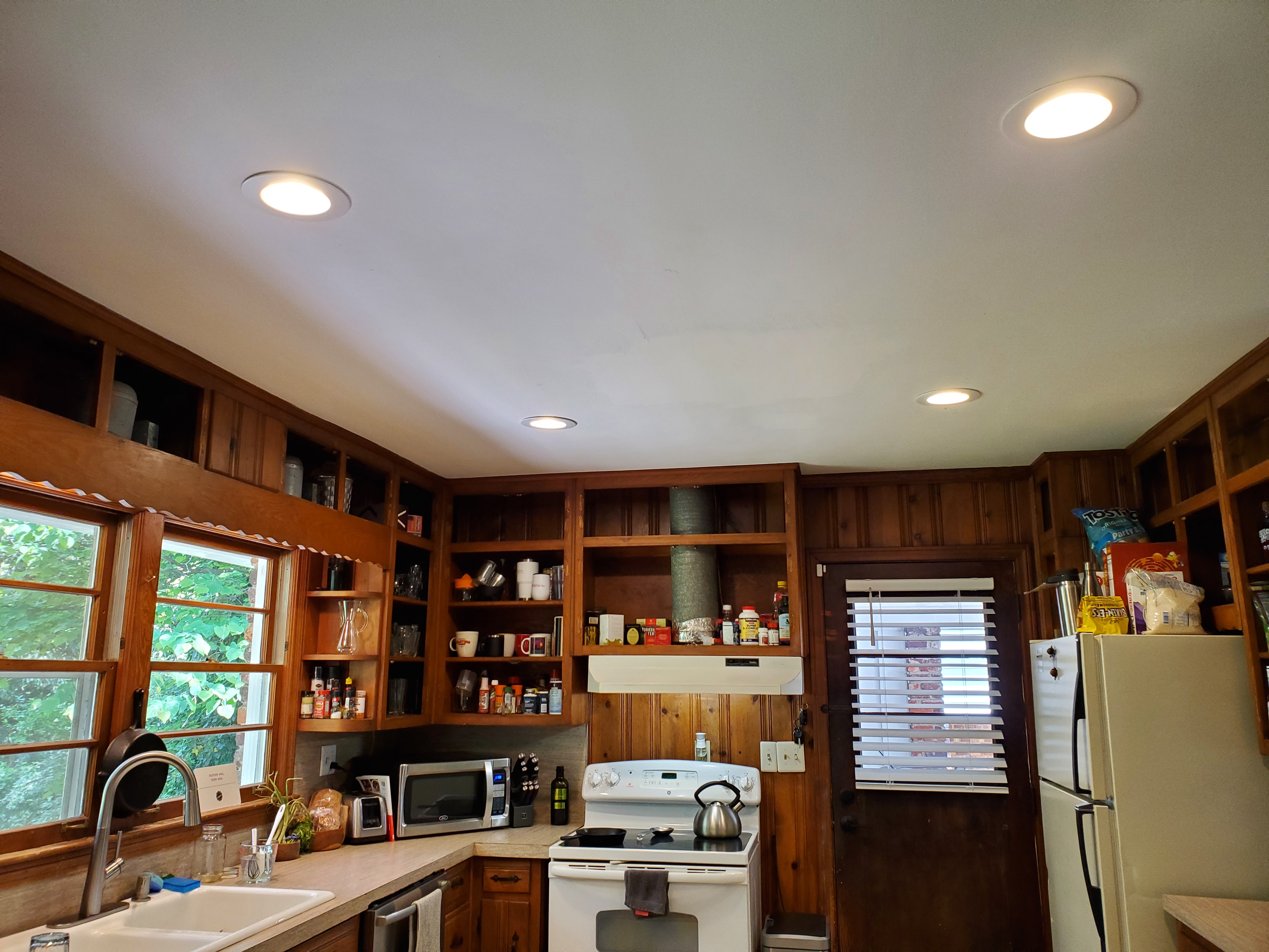 Matthew KitchenBefore1 Loretta J. Willis, DESIGNER