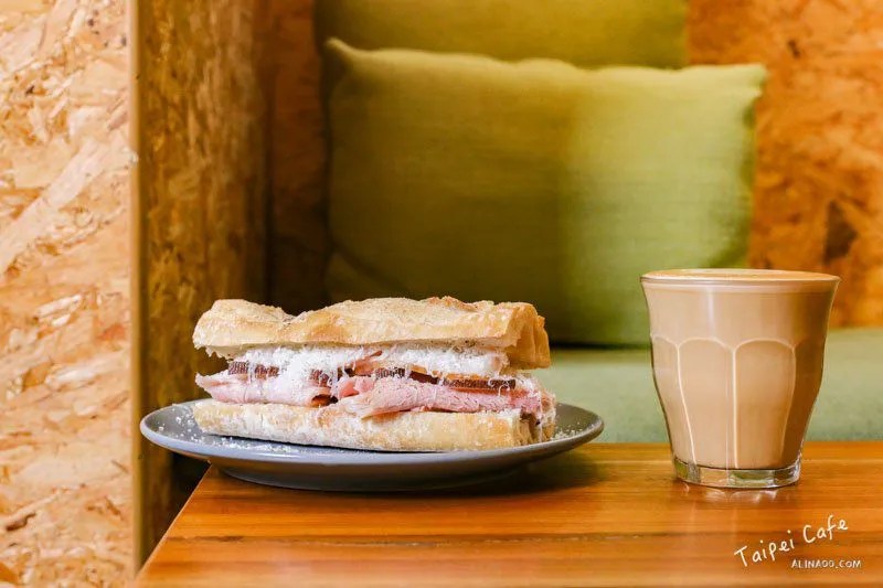 【食記】台北大安 BOOM coffee roasters 大爆咖啡 舒適而率性的咖啡館空間 Alina 愛琳娜