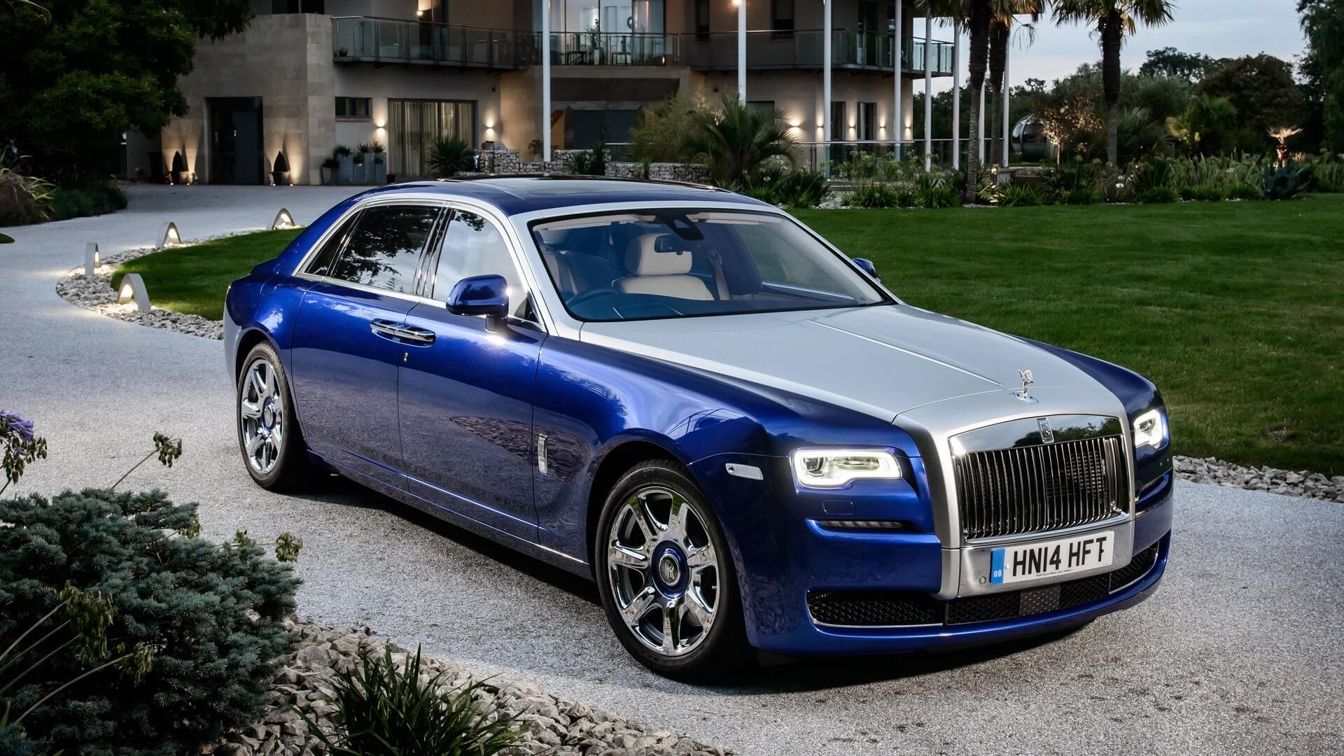 RollsRoyce Ghost характеристики, комплектации, фото, видео