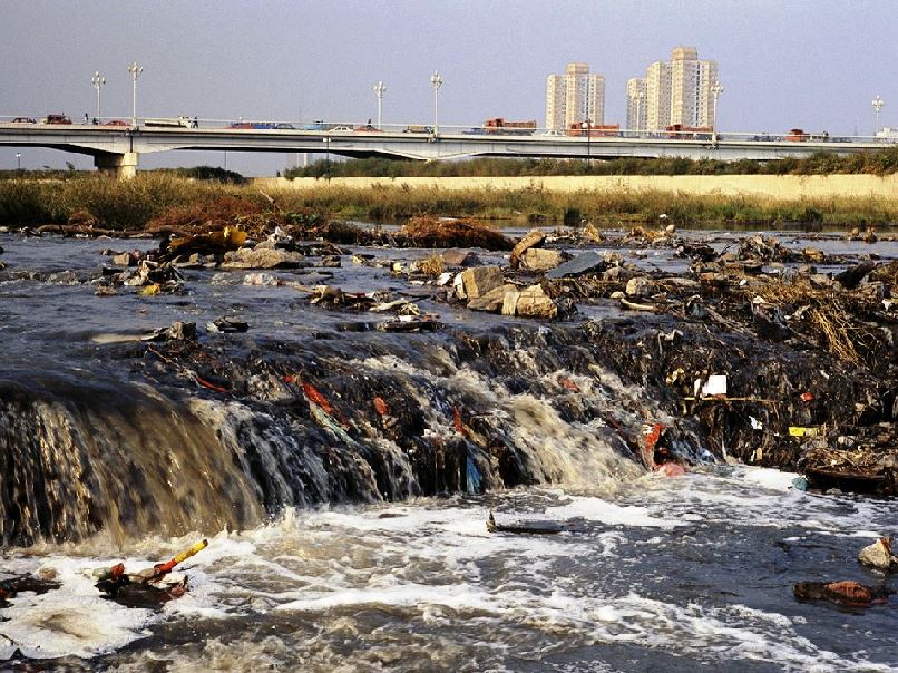 The Mounting Environmental Crisis In China