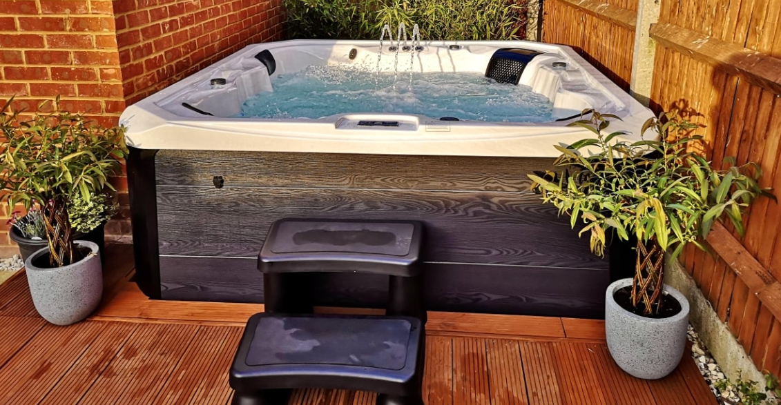 Make the Most of a Hot Tubs Sale in Birmingham With These Buyer Advice