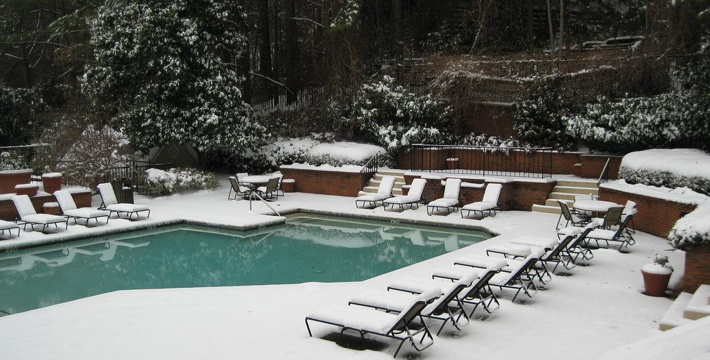 How To Winterize A Salt Water Pool 6 Steps To Salt Pool Winterization