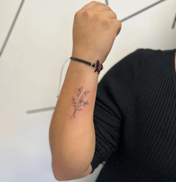 Discover more than 102 calla lily flower tattoo camera.edu.vn